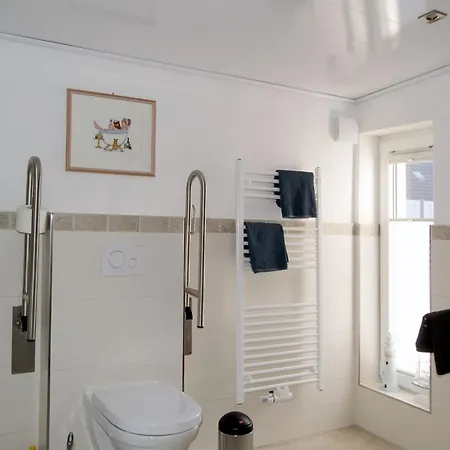 Ferienwohnung Heidi פפנבורג